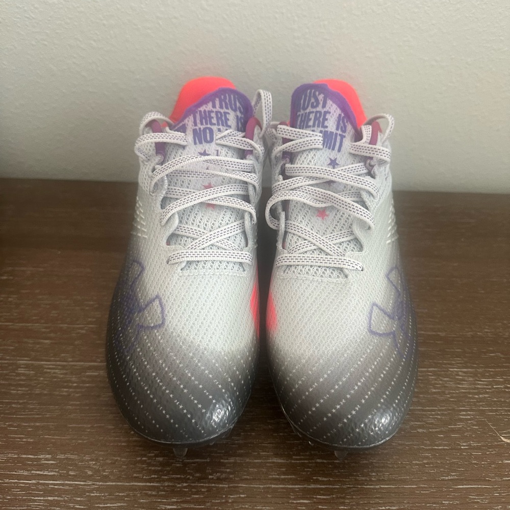 Under Armour Women’s Blur Smoke MC Football Cleats - Picture 2 of 7